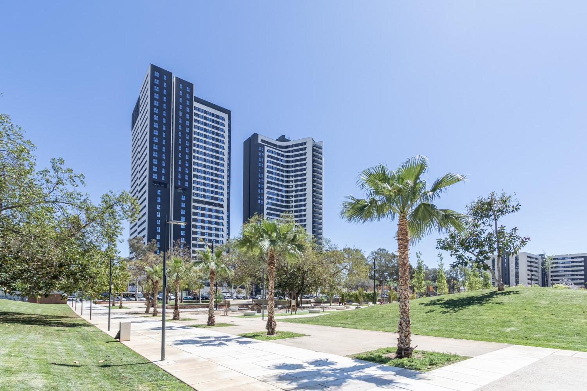 Malaga Skyline 1 Pool & Parking Free Apartamento Exterior foto
